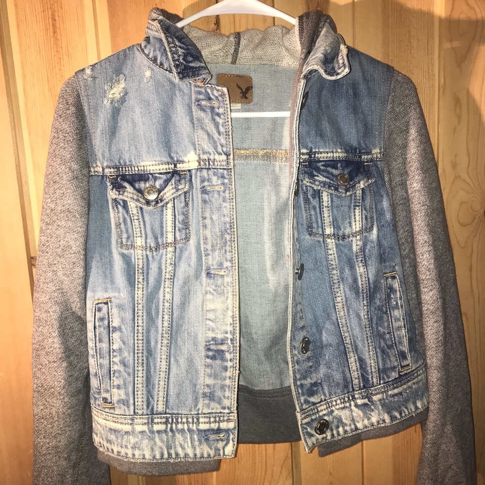 AMERICAN EAGLE JEAN JACKET